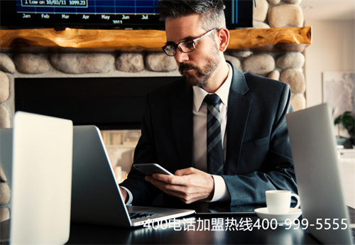 (400 電話 官方網(wǎng)站)(如何選擇靠譜的400電話服務商)